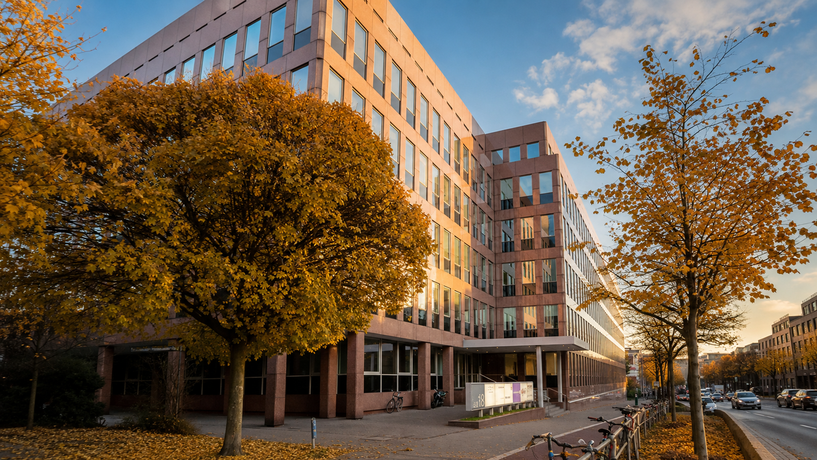 RND Global Hamburg office building at Ludwig-Erhard-Str. 18.